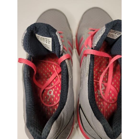 Womens Adidas Running shoes Size 9 - Picture 3 of 8